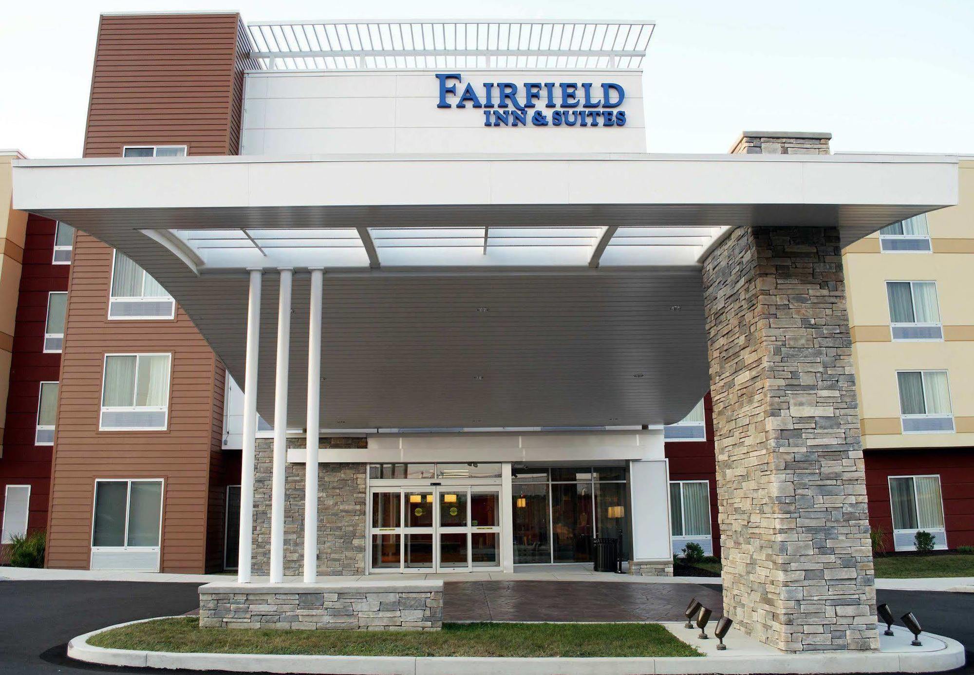 Fairfield Inn & Suites By Marriott Stroudsburg Bartonsville/Poconos Exterior foto